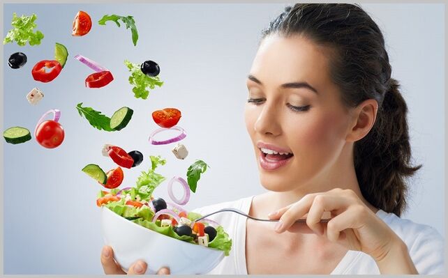 eating vegetable salad during the treatment of varicose veins